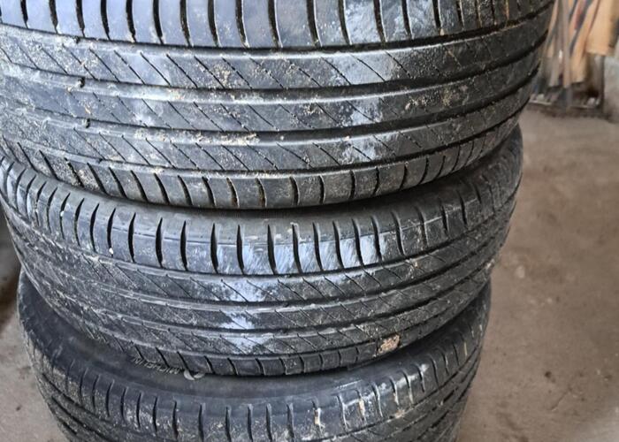 Grajewo ogłoszenia: Sprzedam komplet opon letnich Michelin Primacy 4 195 65 R16 używane